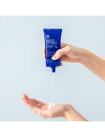 Benton - Skin Fit Mineral Sun Cream SPF50+ PA++++ (50ml)